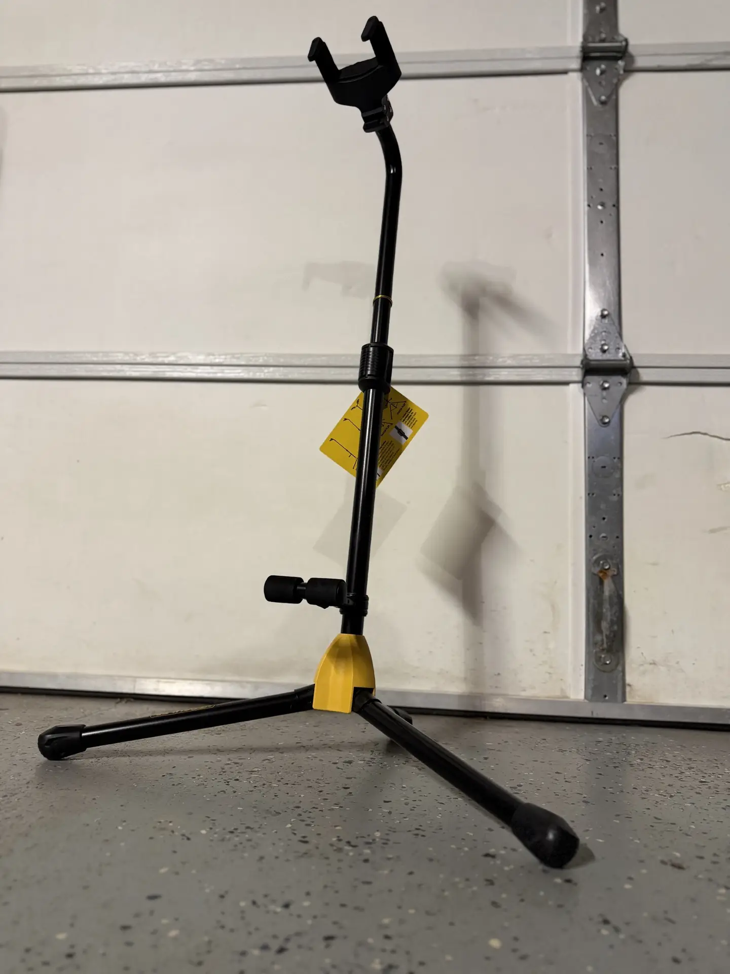 Hercules Autogrip Freestanding Guitar Stand